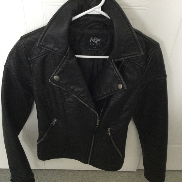 Faux leather jacket - Picture 2 of 9